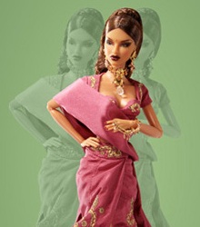 Isha Purple Pose